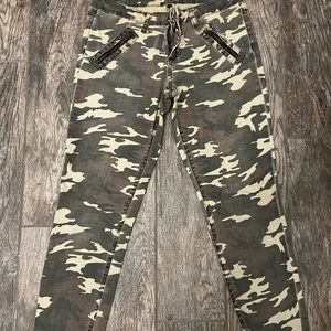 Camo pants